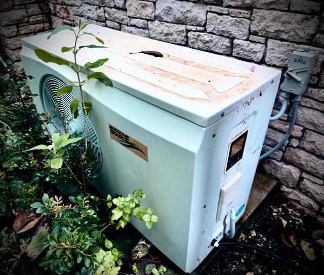 How I freed a pool heat pump from an unencrypted Chinese cloud server